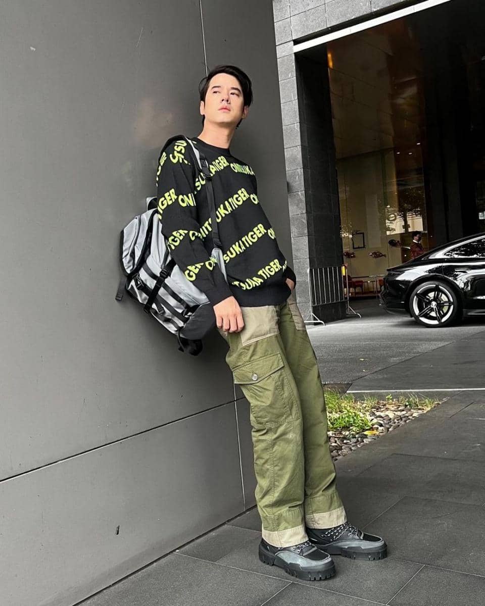 OOTD kasual ala Mario Maurer (instagram.com/mario_mm38)