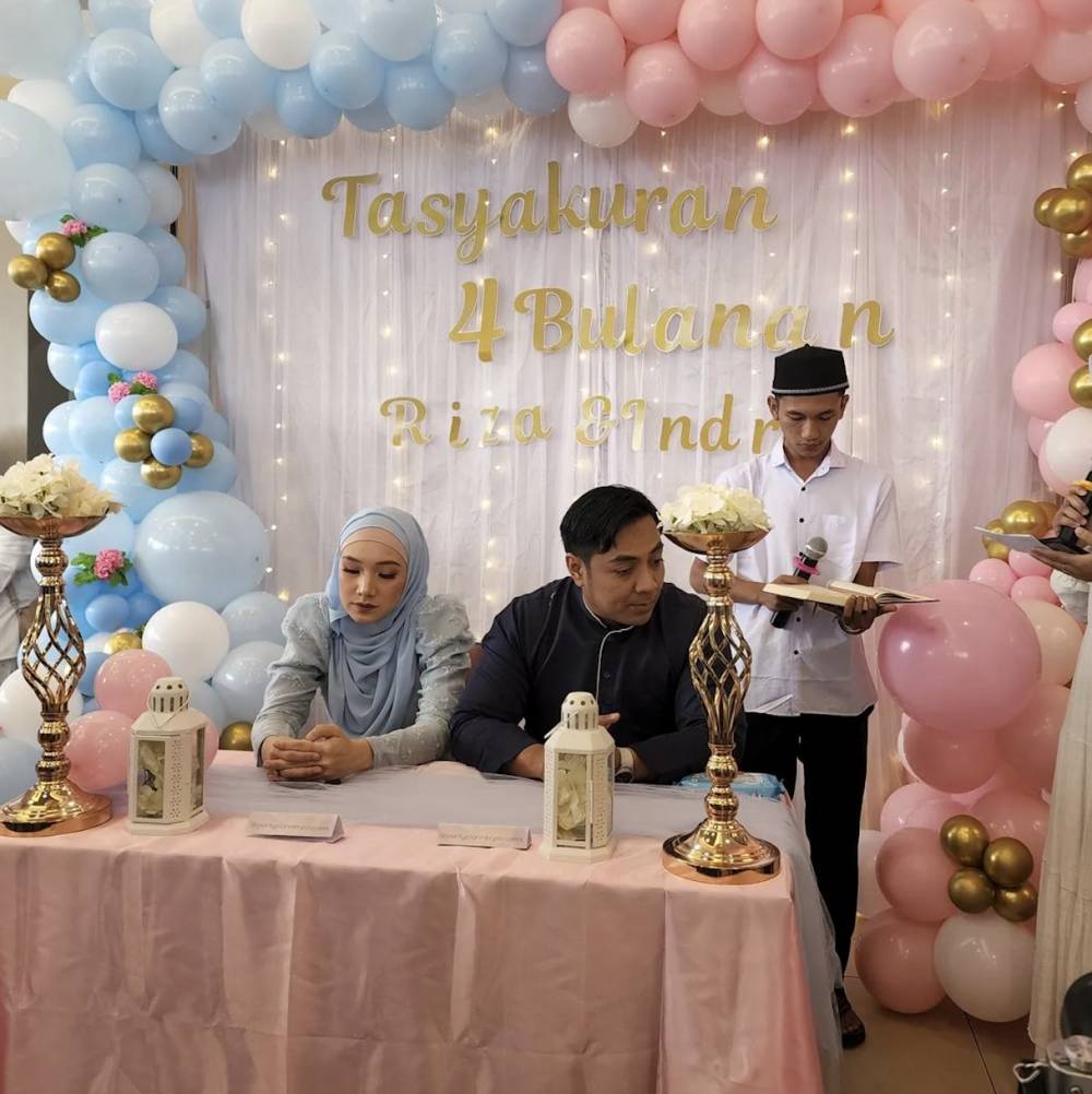 potret gender reveal anak Ustaz Riza dan Indri Giana (instagram.com/ustzrizamuhammad)