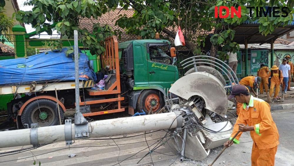 Korban Kecelakaan Maut Bekasi Bertambah Jadi 33 Orang, 10 Meninggal