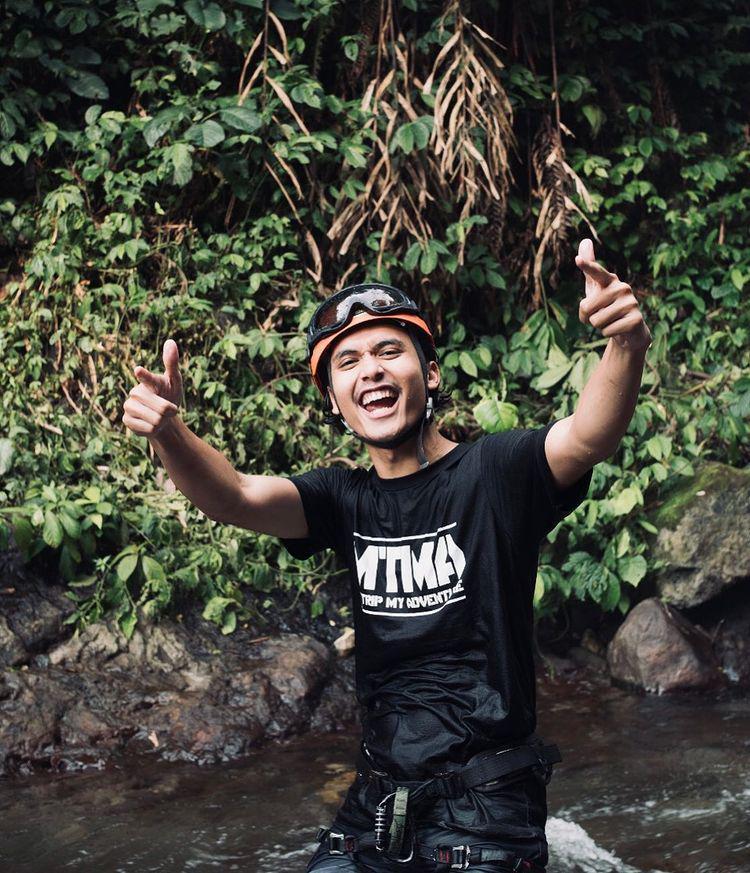 10 Potret Kece Jourdy Pranata jadi Host My Trip My Adventure