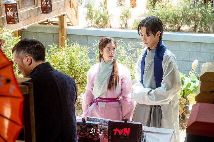 Jung So Min dan Lee Jae Wook (dok. tvN / Alchemy of Souls)