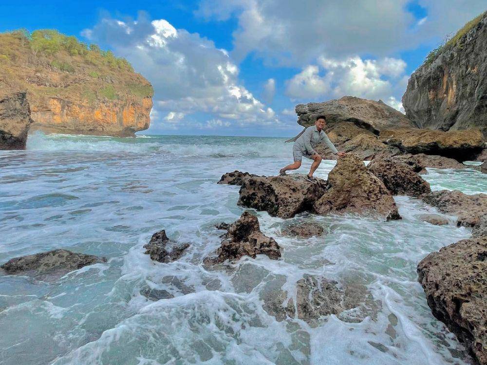 potret Pantai Wohkudu (instagram.com/dj_risky.vanhollten)