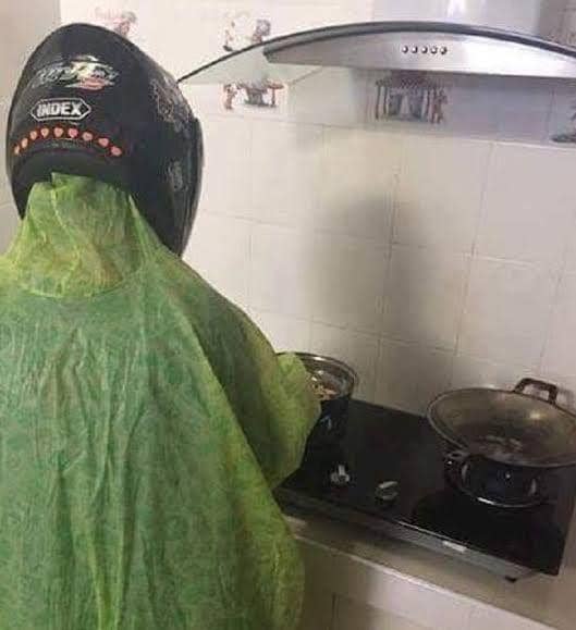 kelakuan kocak bapak-bapak saat masak (instagram.com/humorsantuy)