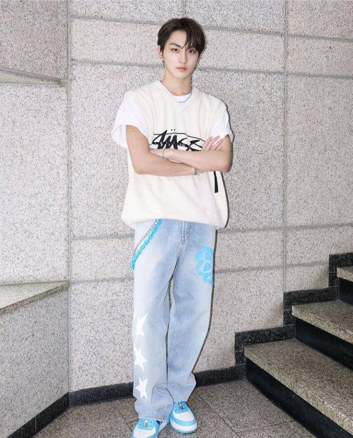 OOTD Jungwon ENHYPEN (instagram.com/jungwon_enhypen)
