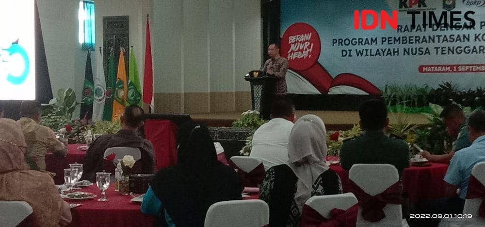 Wakil Ketua KPK Nurul Ghufron saat menghadiri rapat dengar pendapat pemberantasan korupsi terintegrasi di Kantor Gubernur NTB, Kamis (1/9/2022). (IDN Times/Muhammad Nasir)