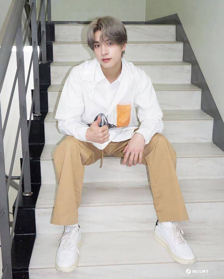 OOTD Jake ENHYPEN (instagram.com/enhypen_jake)