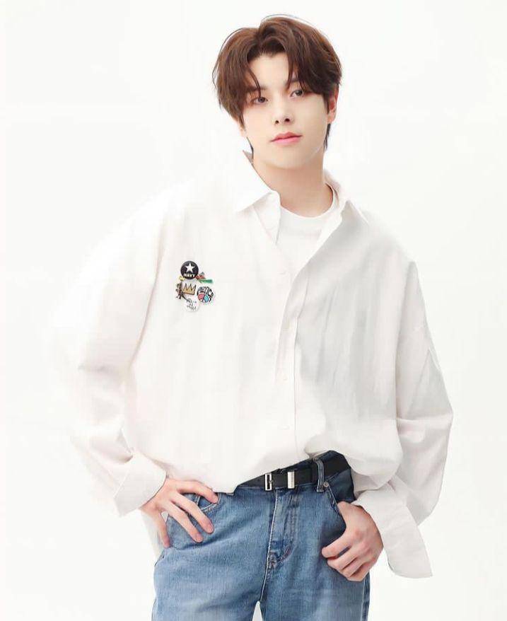 OOTD Jake ENHYPEN (instagram.com/enhypen_jake)