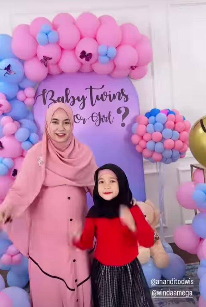 potret Anisa Rahma siapkan acara gender reveal (instagram.com/anisarahma_12)