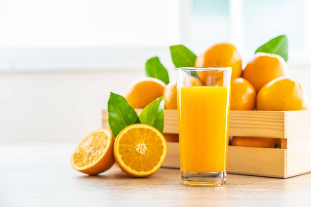 jus jeruk (vecteezy.com/sirejaruttakul130139)
