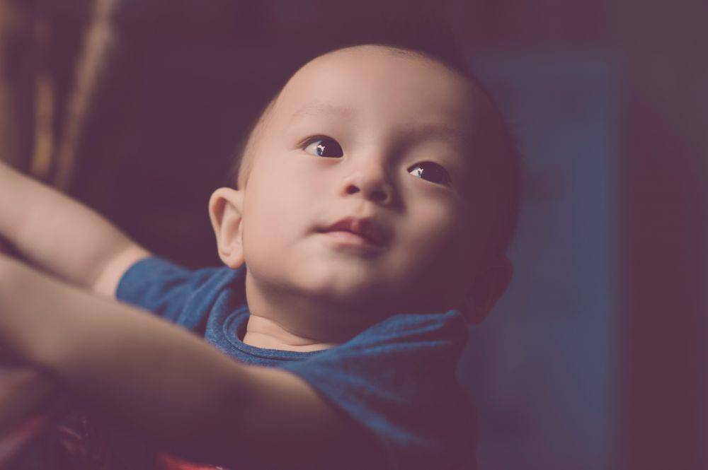 ilustrasi bayi laki-laki (pexels.com/@minan1398)