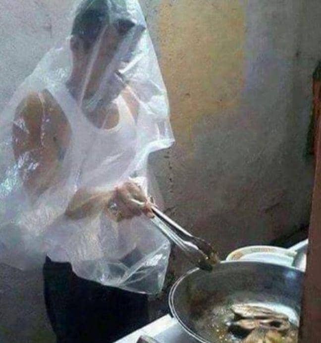 kelakuan kocak bapak-bapak saat masak (instagram.com/awreceh)