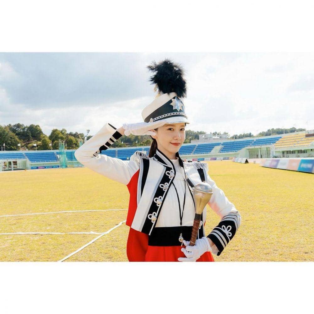 Yoona di balik layar drama Big Mouth (instagram.com/limyoona__official)