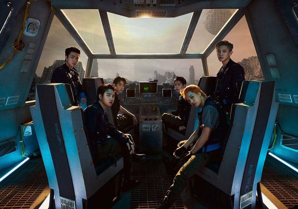 EXO (post.naver.com/SMTOWN)