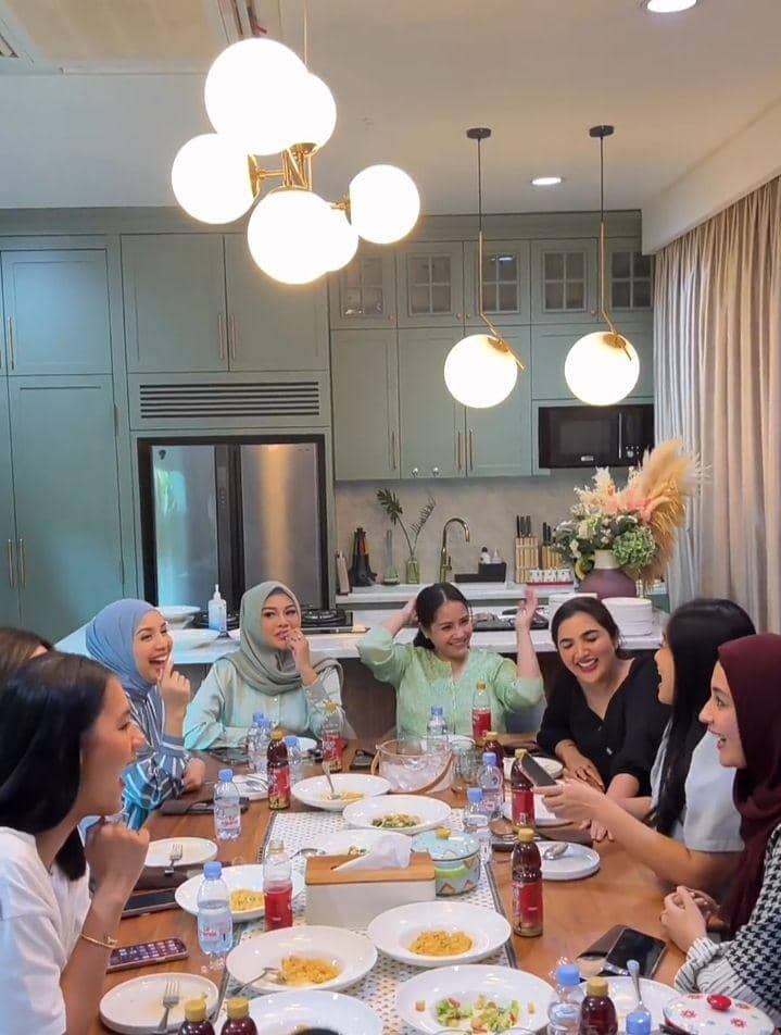 geng Cendol (instagram.com/tya_ariestya)