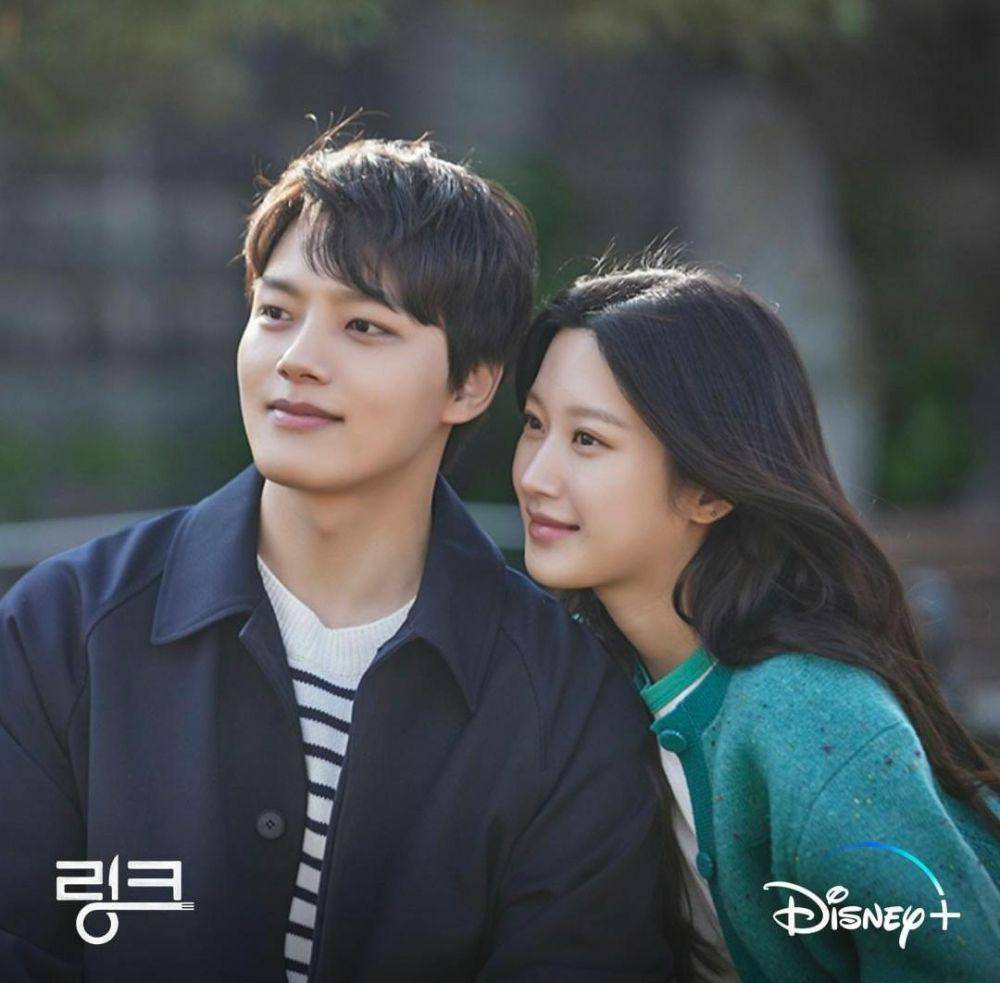 Yeo Jin Goo dan Moon Ga Young di drama Link: Eat, Love, Kill (instagram.com/disneypluskr)