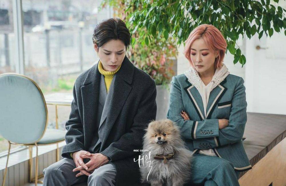 Kim Hee Sun dan Yoon Ji On di drama Tomorrow (instagram.com/mbcdrama_now)