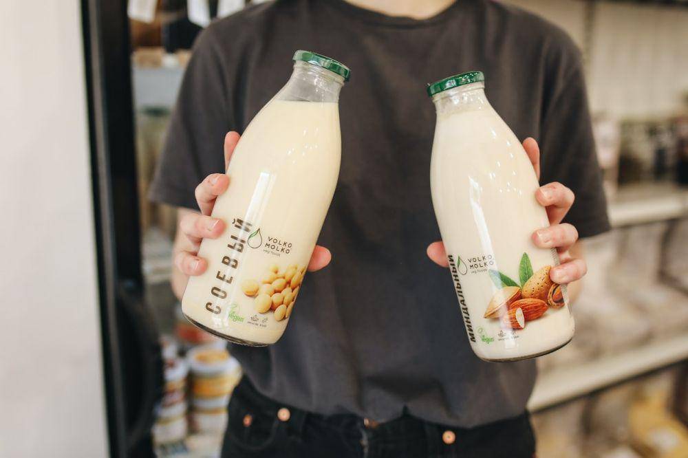 ilustrasi botol susu (pexels.com/Polina Tankilevitch)