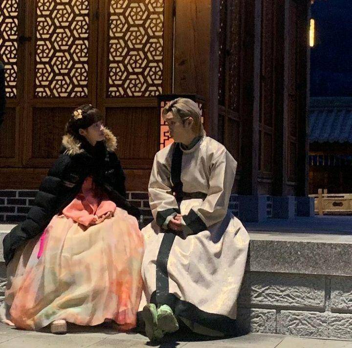 Arin dan Yoo In Soo di balik layar Alchemy of Souls (instagram.com/ye._.vely618)
