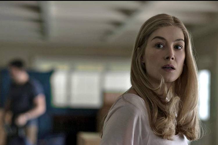 Rosamund Pike sebagai Amy Dunne (dok. 20th Century Studios)