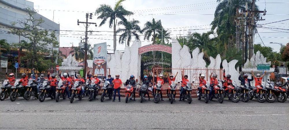 Serunya Touring Merdeka Riders New CB150X di Kota Medan