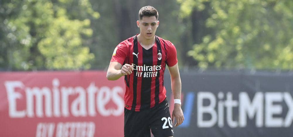 Marko Lazetic (acmilan.com)