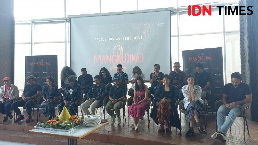cast dan kru film Mangkujiwo 2 (dok. IDN Times/Ines Sela Melia
