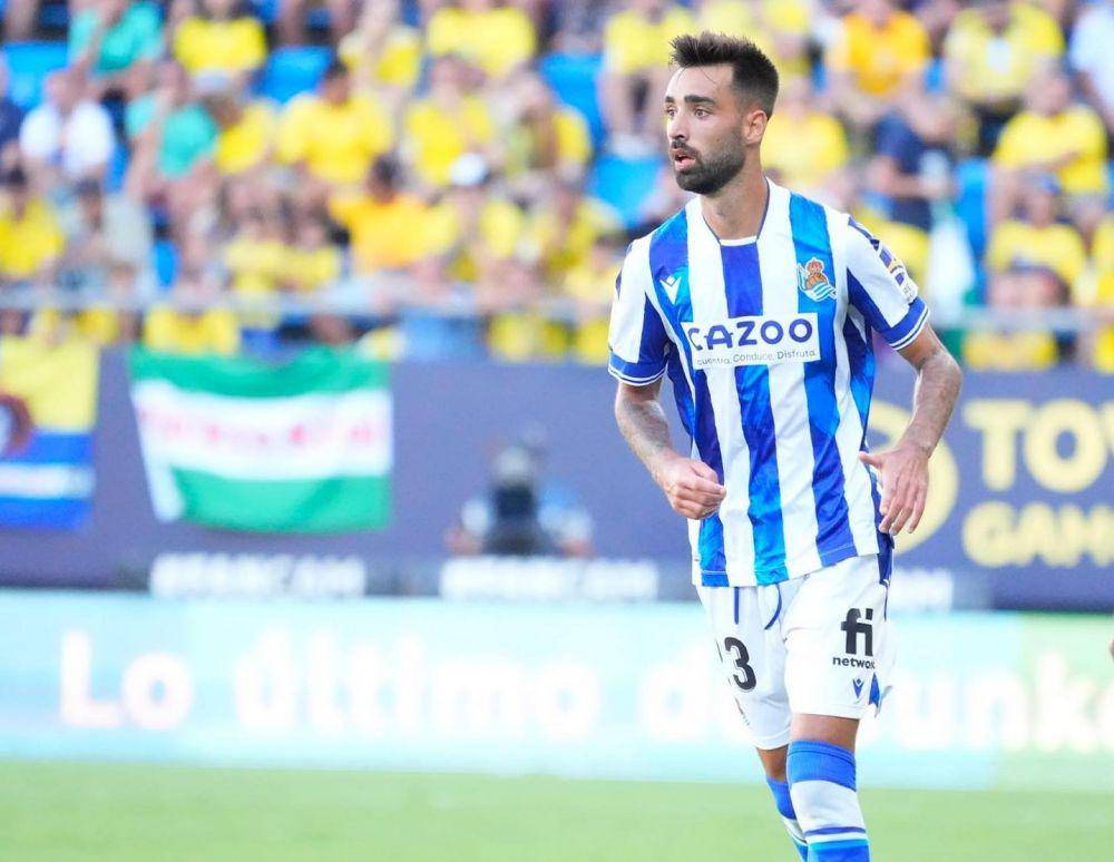 Brais Méndez saat membela Real Sociedad di LaLiga. (instagram.com/braismendez10)