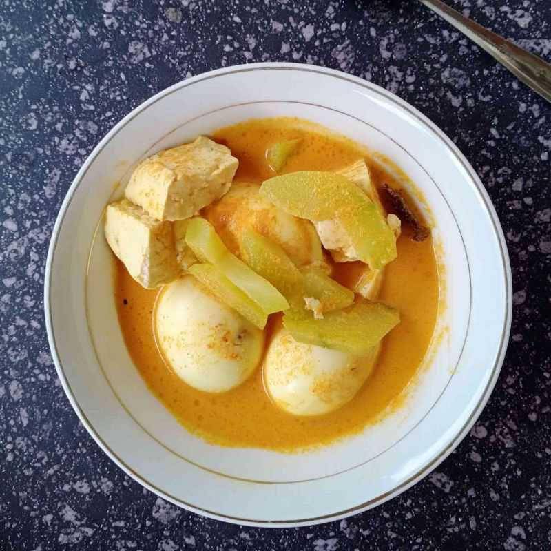 gulai telur (yummy.co.id/Gliantika)
