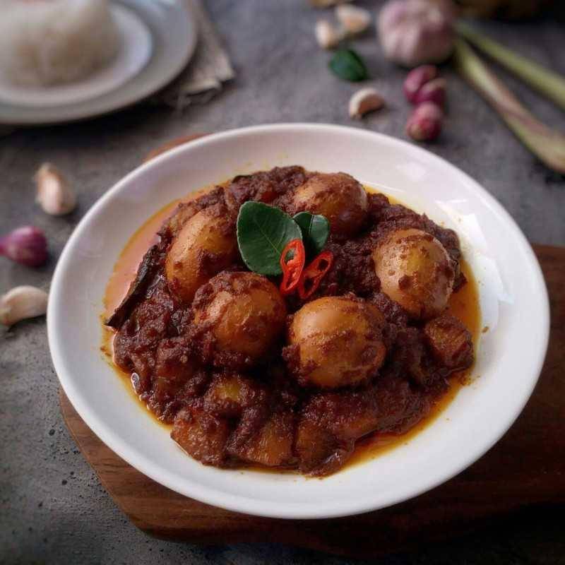 rendang telur (yummy.co.id/Mama Alfa)