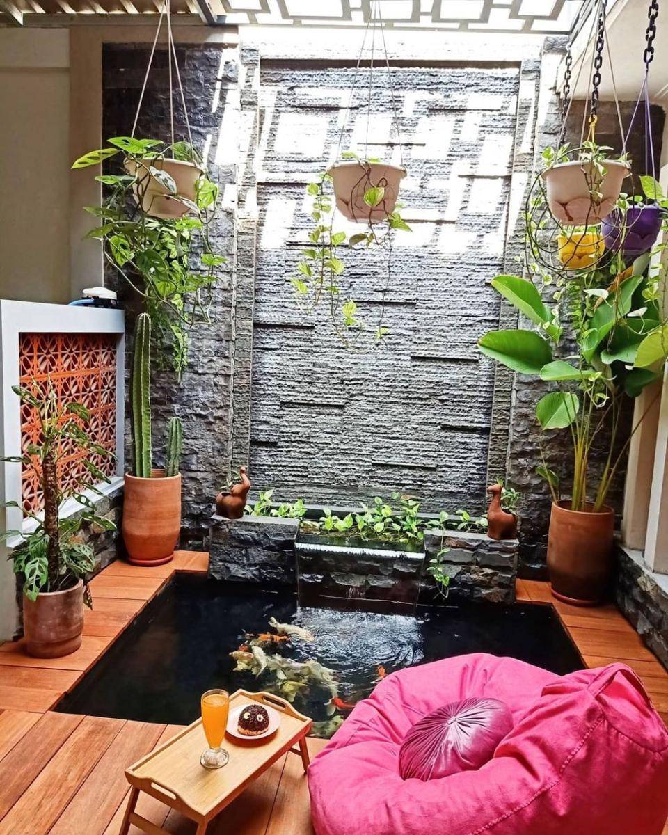 desain rumah dengan kolam renang (instagram.com/lisnauyun)