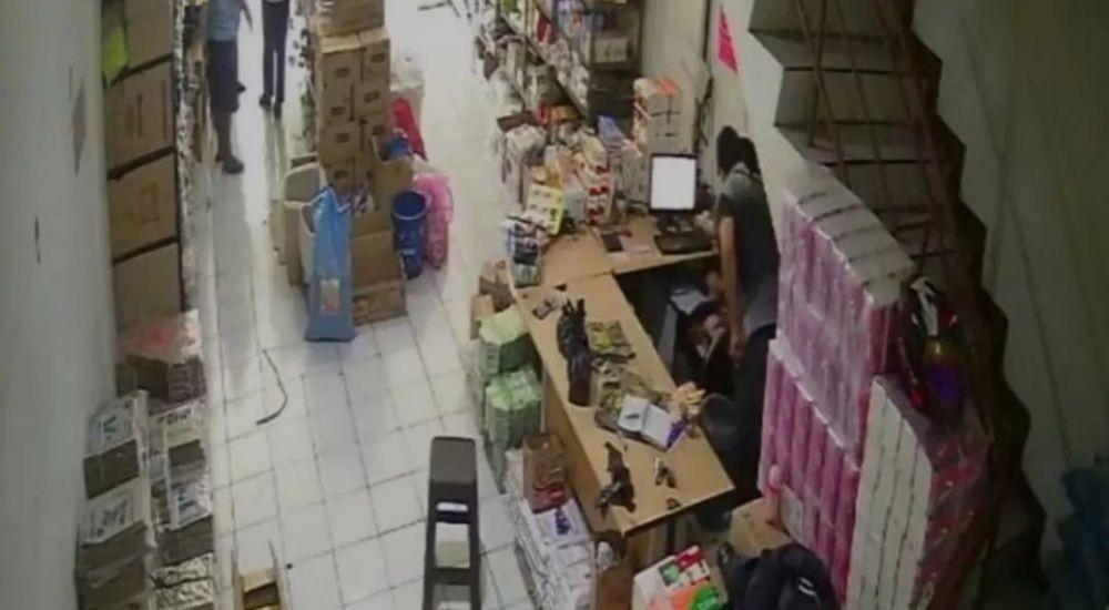 Dua WNA Diduga Hipnotis Pemilik Toko Kelontong di Tangerang