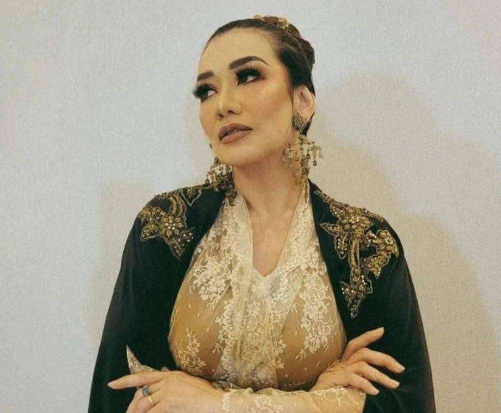 Reza Artamevia (instagram.com/rezaartameviaofficial)