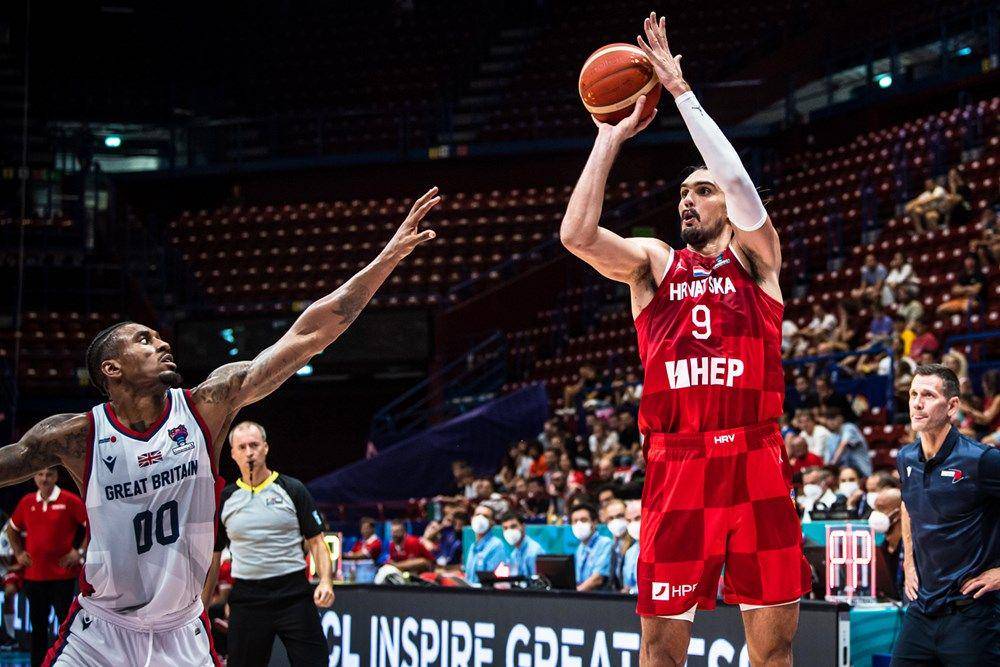 Dario Saric tampil di gelaran EuroBasket 2022. (fiba.basketball)