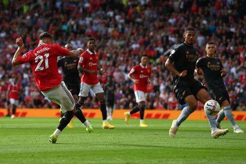 Manchester United vs Arsenal (premierleague.com)