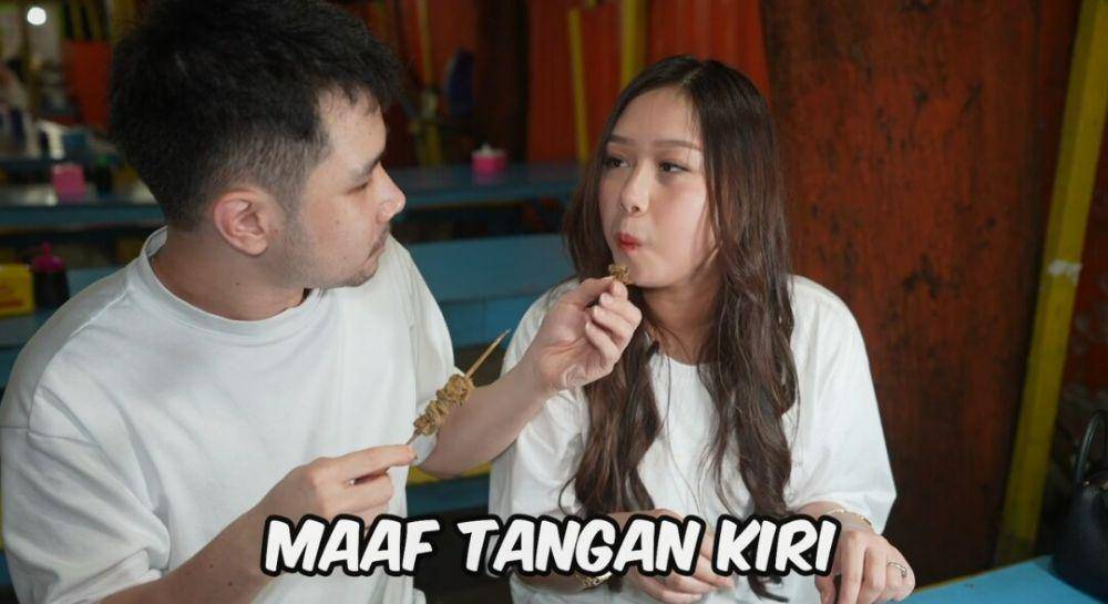 Jess No Limit pertama kali ajak Sisca Kohl makan pecel lele di tempatnya langsung. (youtube.com/Jess No Limit)