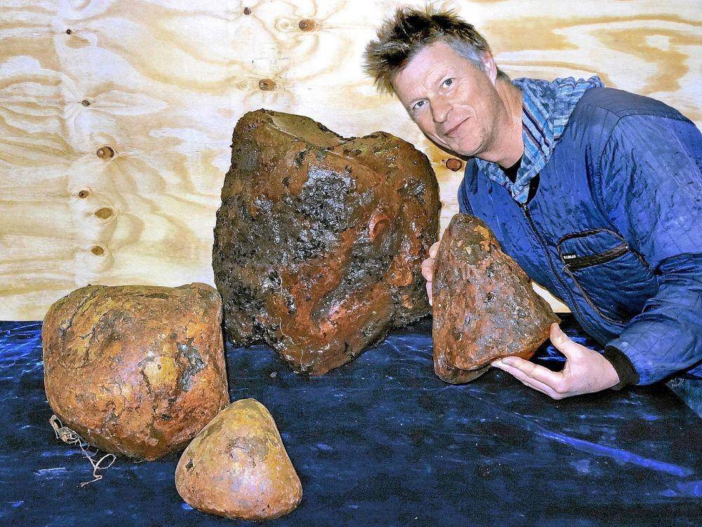 ilustrasi Ambergris (Wikimedia Commons/Ecomare)