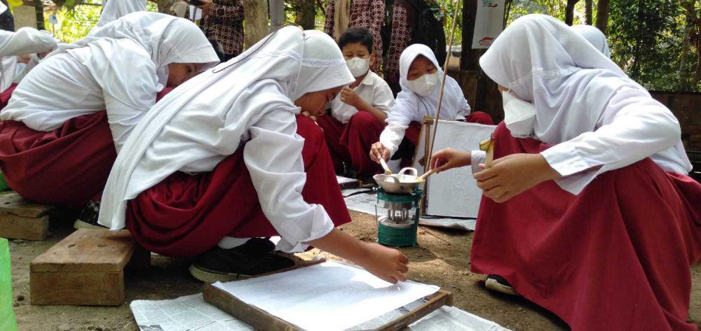 Puan Maharani Salurkan PIP Untuk 1.260 Siswa di Bantul
