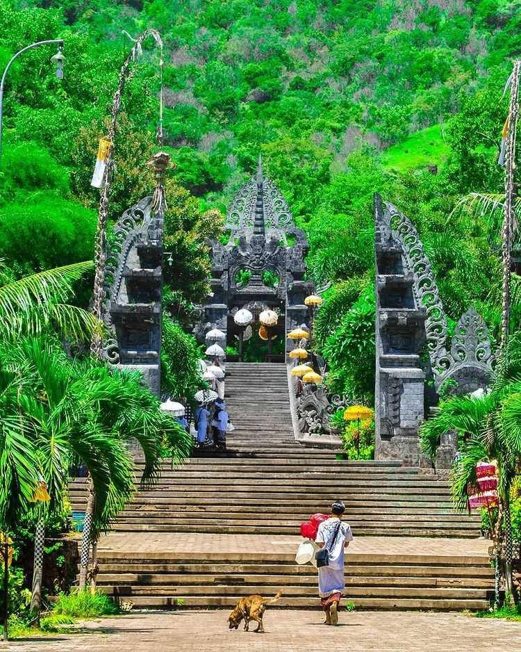 Pulaki (instagram.com/abcdefghijkomang)
