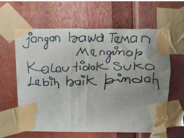 himbauan di tempat kos (instagram.com/wkwklandreal)