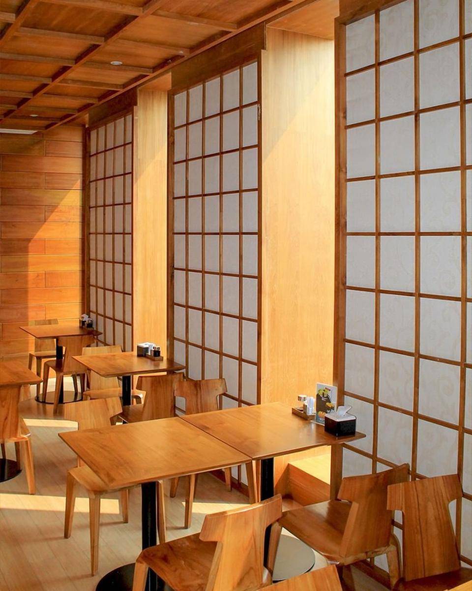 Potret ruangan di Sushi Masa (instagram.com/sushimasa_id)