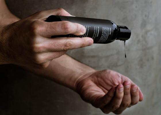 9 Promo Skincare dan Produk Grooming Pria September 2022, Serbu!