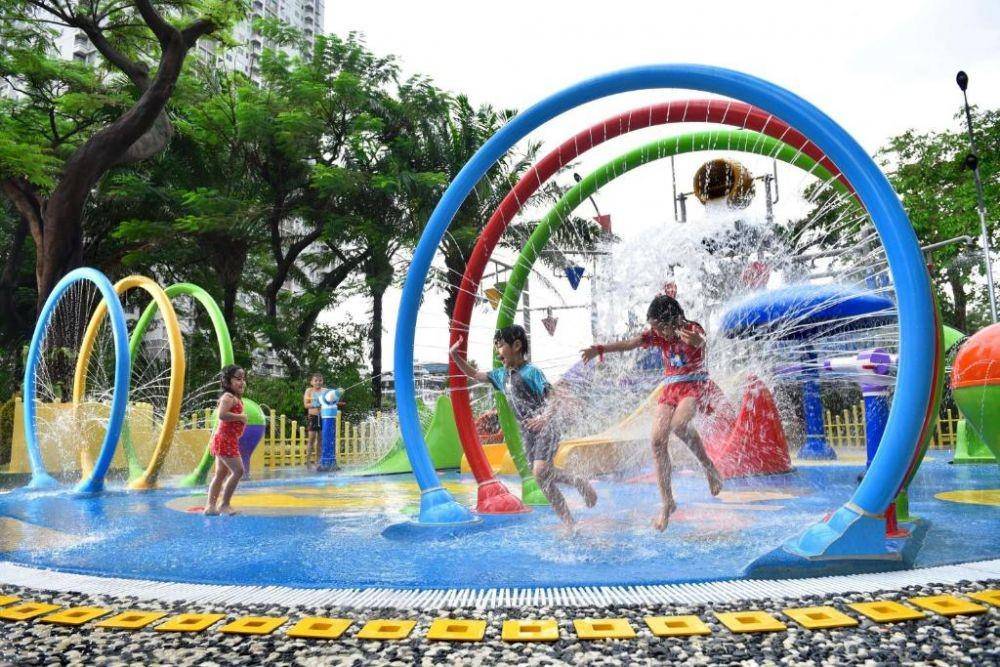 Hotel Shangri-La Jakarta (booking.com)