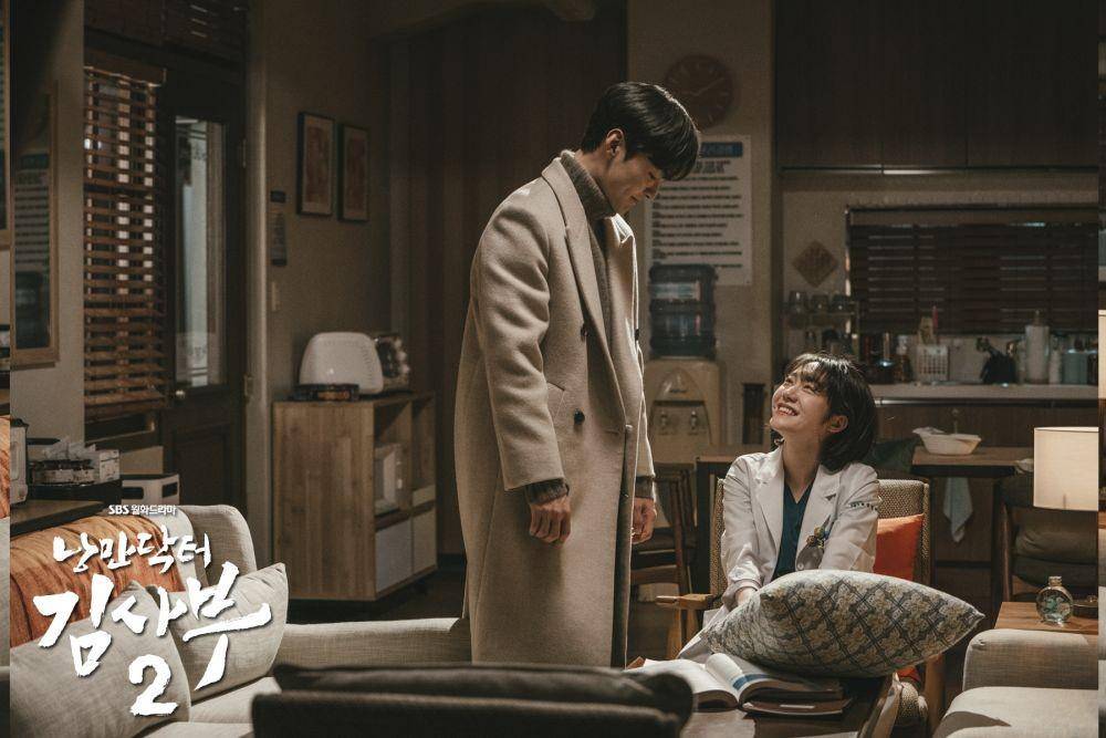 So Ju Yeon dan Kim Min Jae di drama Dr. Romantic 2 (dok. SBS)