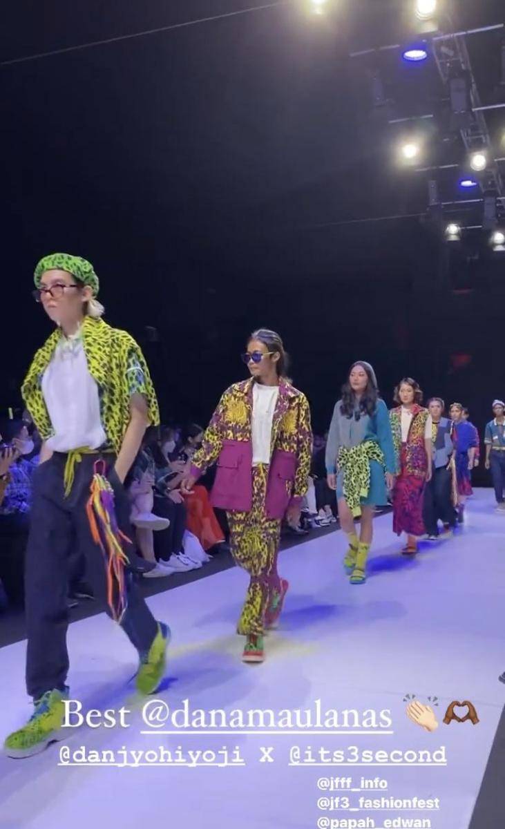 Runway Bonge di JFFF 2022 (instagram.com/markonengjtown)
