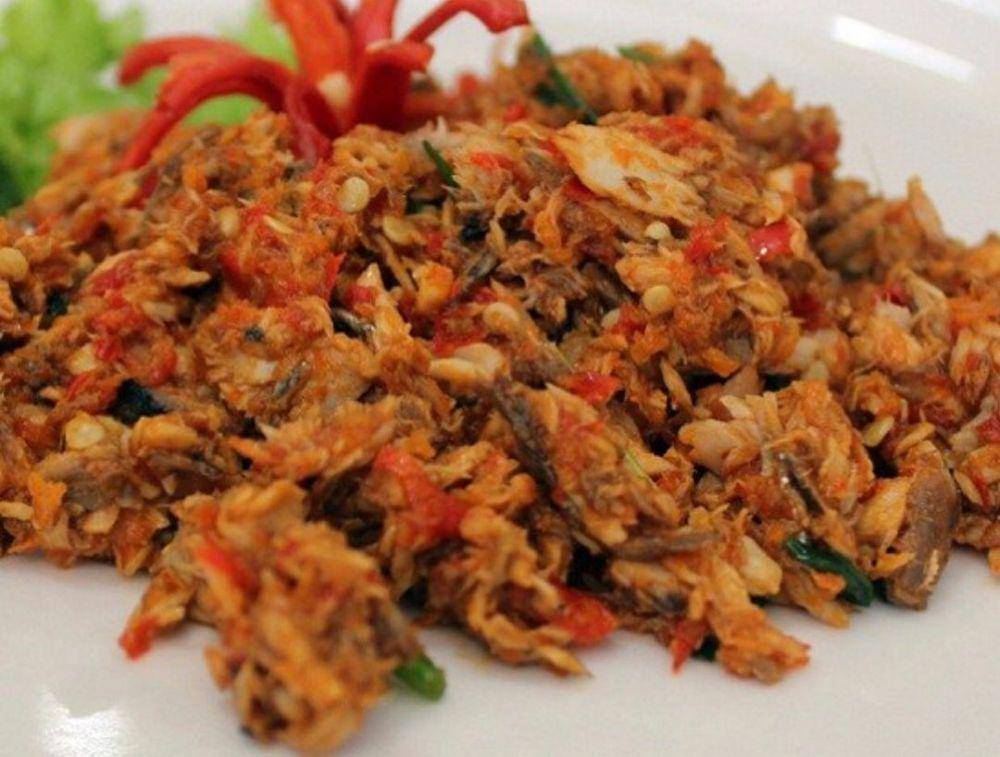 ayam suwir bumbu merah (instagram.com/jrfood10)