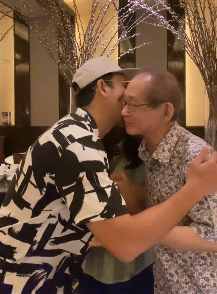 Densu bertemu mertua (instagram.com/sumargodenny)