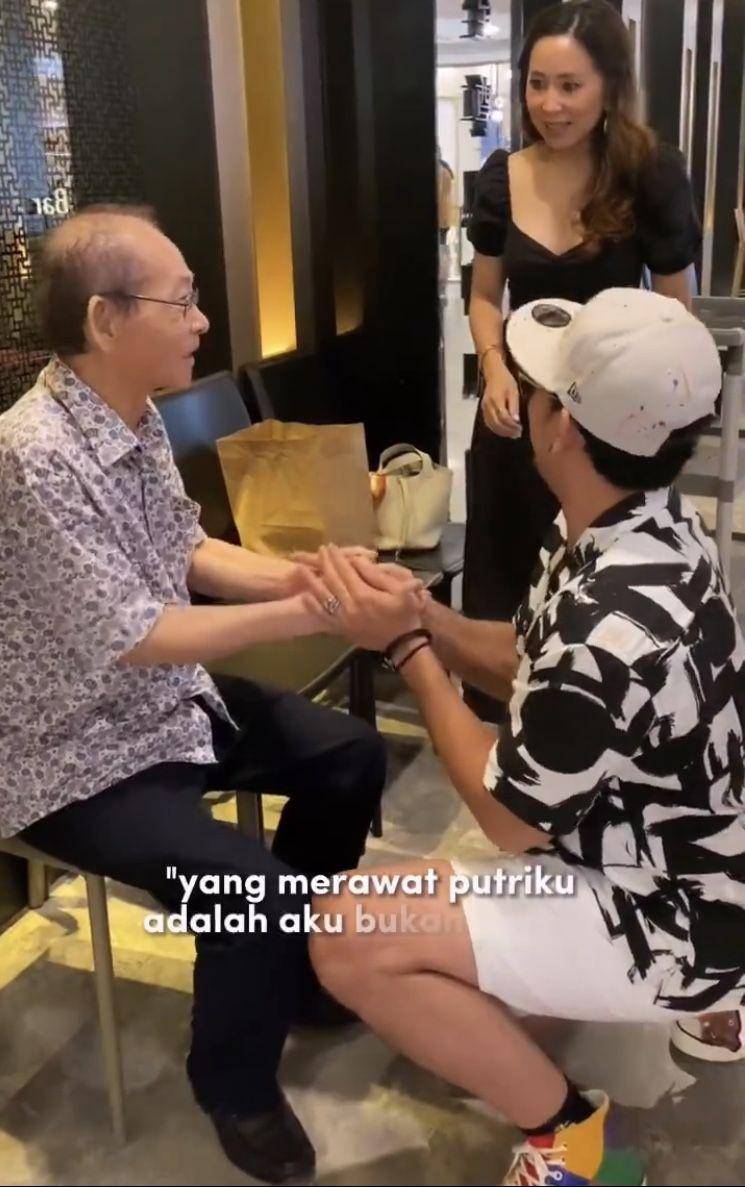 Densu bertemu mertua (instagram.com/sumargodenny)