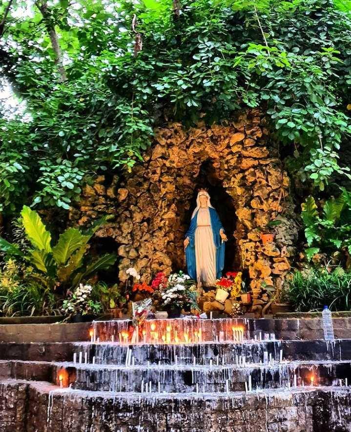 gua maria sendang jatiningsih (instagram.com/mohary.bdg)