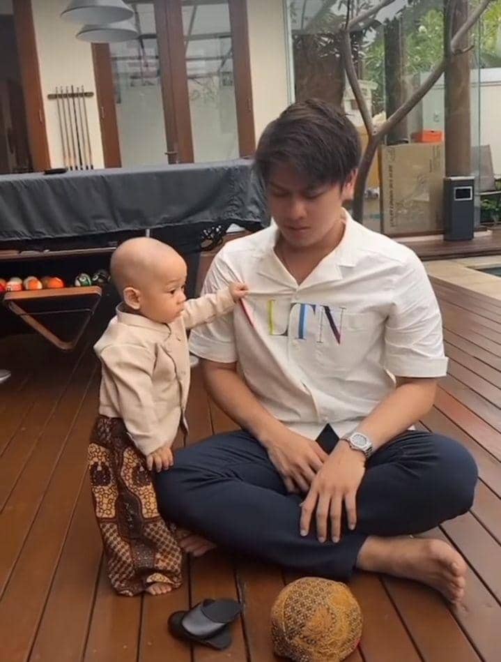 potret baby Leslar (instagram.com/leslarteutic)