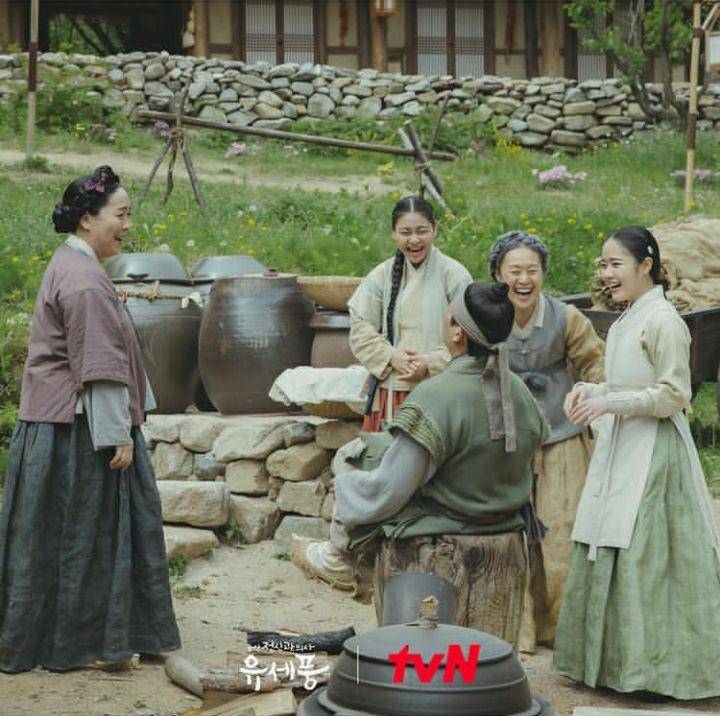 Yeon Bo Ra, Kim Su An, Jeon Guk Hyang, Kim Hyang Gi, dan Ahn Chang Hwan (instagram.com/tvn_drama)